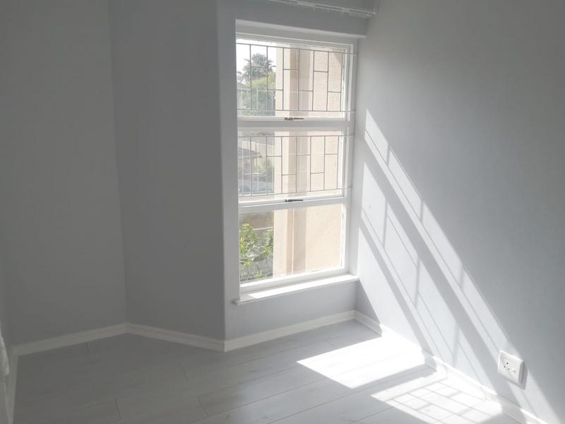 To Let 3 Bedroom Property for Rent in Table View Western Cape